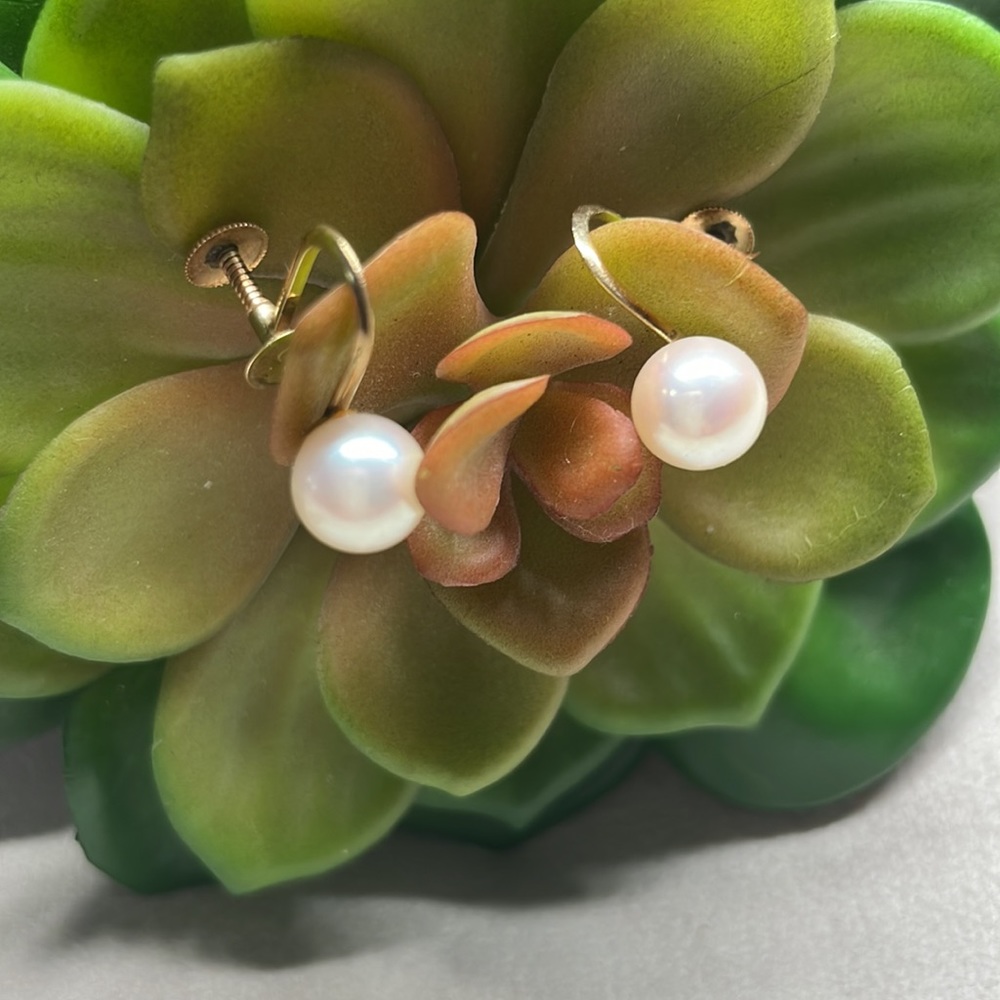 14K Solid Gold Vintage Cultured Pearl Earrings